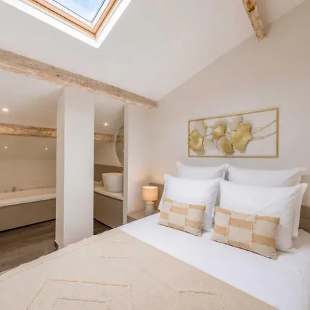 A C 2br 6p Sea View- St-tropez
