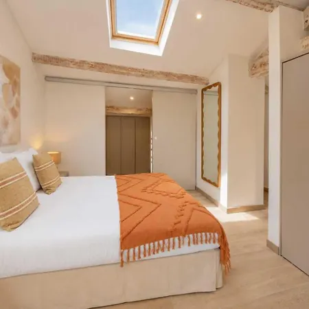 A C 2br 6p Sea View- St-tropez