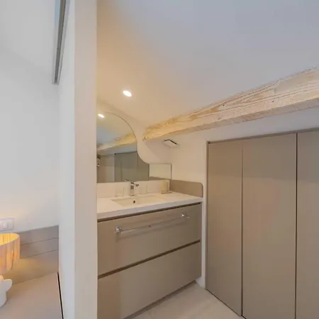 A C 2br 6p Sea View- St-tropez Apartment *